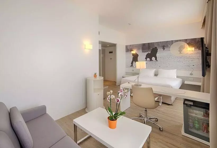 ジュニアスイート, NH Trieste