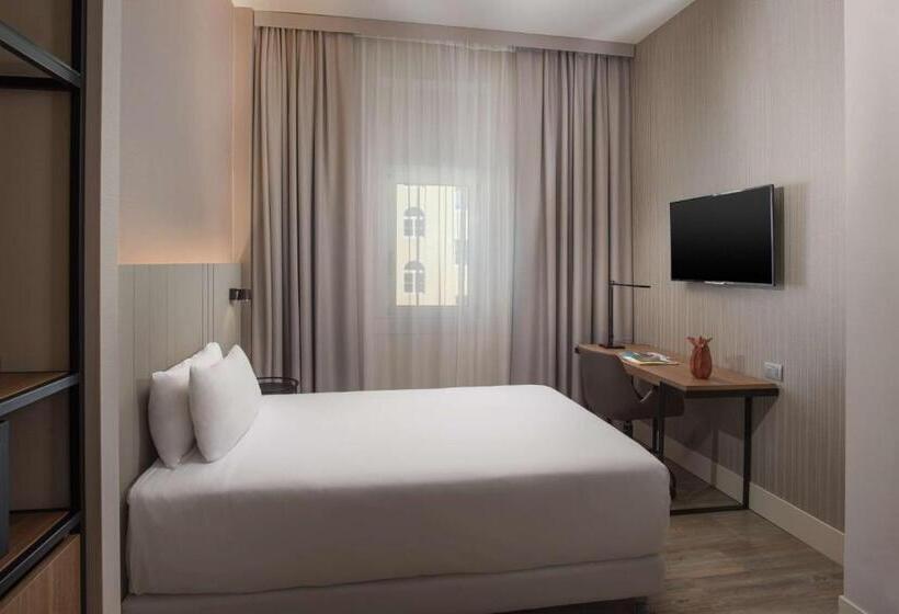 اتاق استاندارد یک نفره, NH Trieste