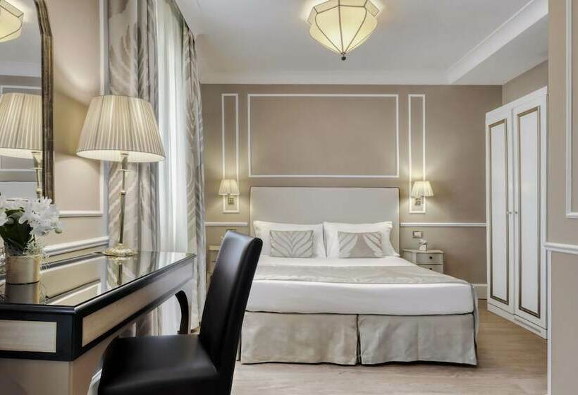 Standard Quadruple Room, Nuovo Teson