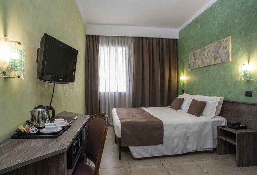 غرفة سوبيريور, Plaza