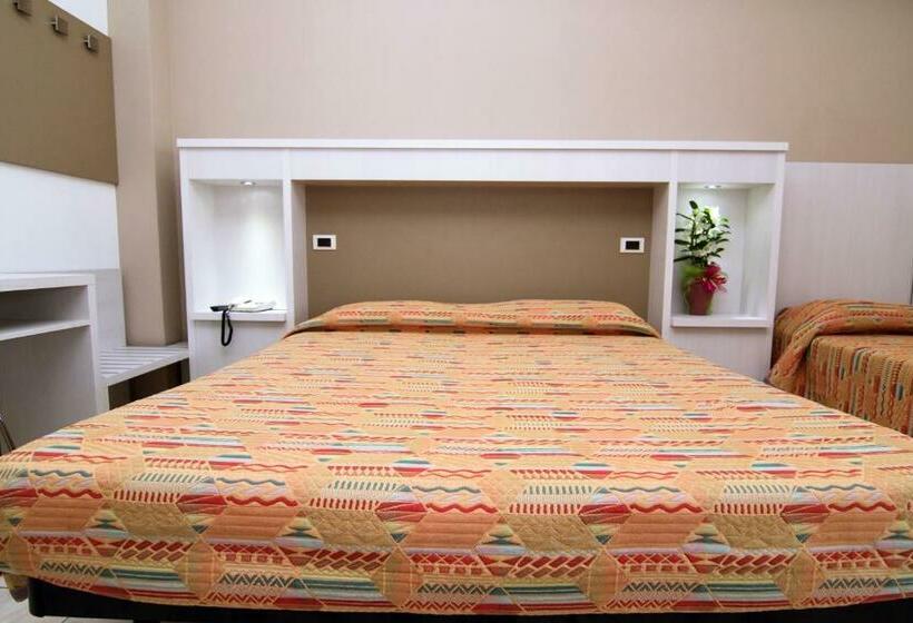 四人标准间, President