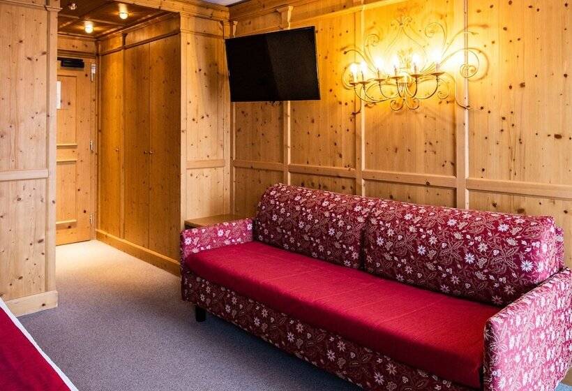 غرفة كلاسيكية, Antares