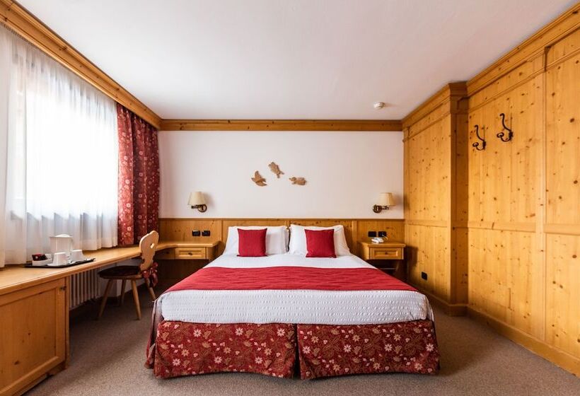 غرفة كلاسيكية, Antares