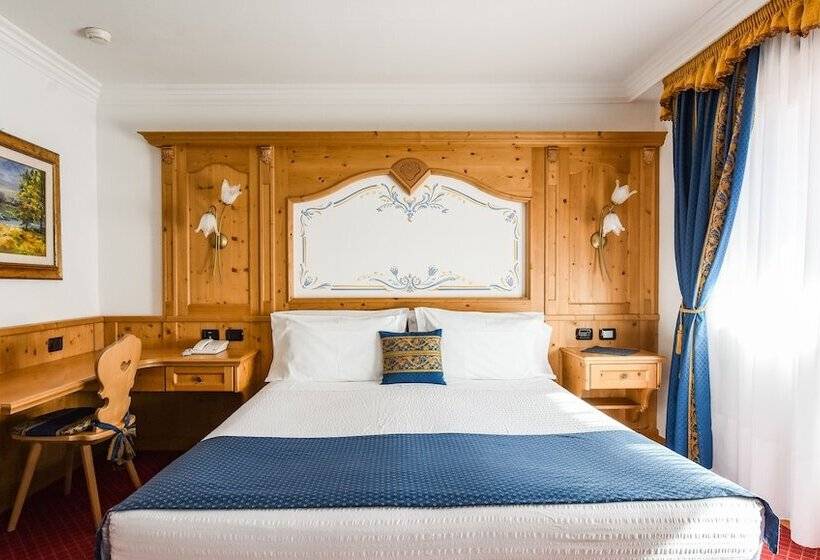 غرفة كومفورت ثلاثية, Antares