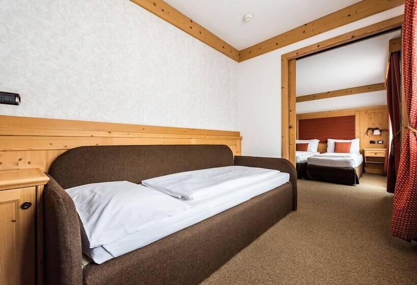 غرفة كومفورت ثلاثية, Antares