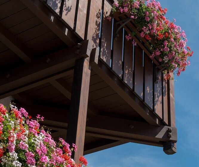 غرفة قياسية, Antares