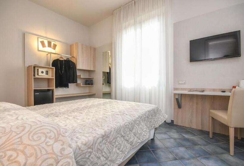 Номер Стандарт, Riel