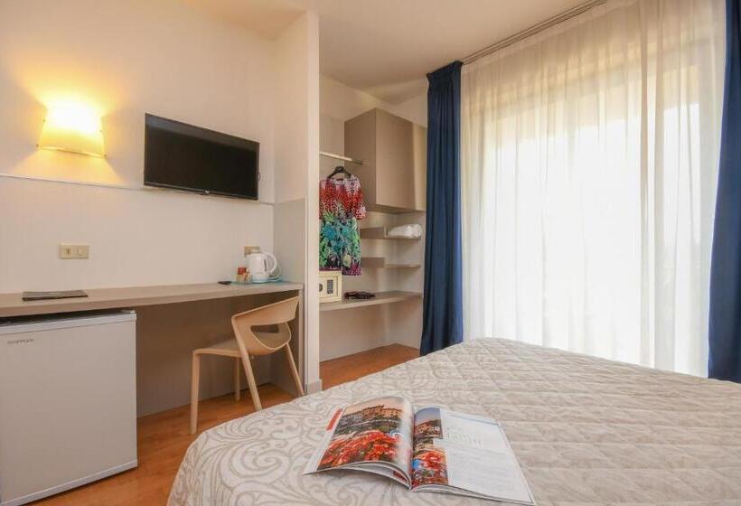 Номер Стандарт, Riel