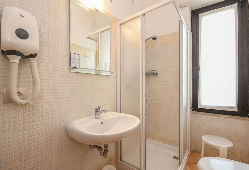 Номер Стандарт, Riel