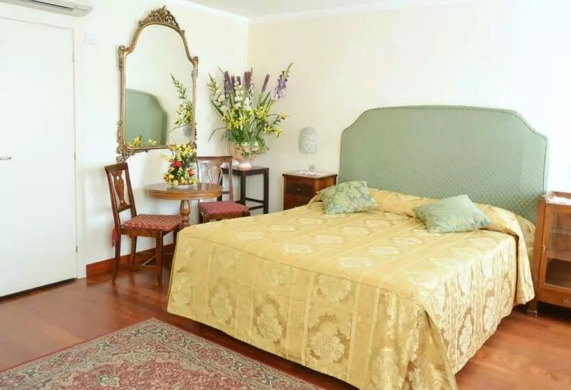 اتاق استاندارد یک نفره, San Zulian