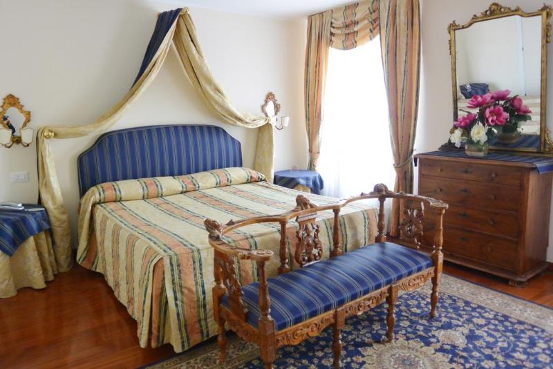 اتاق استاندارد, San Zulian