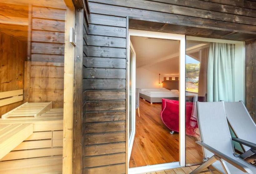 Полулюкс, Schlosswirt