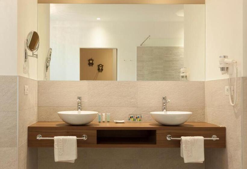 Люкс Superior, Schlosswirt