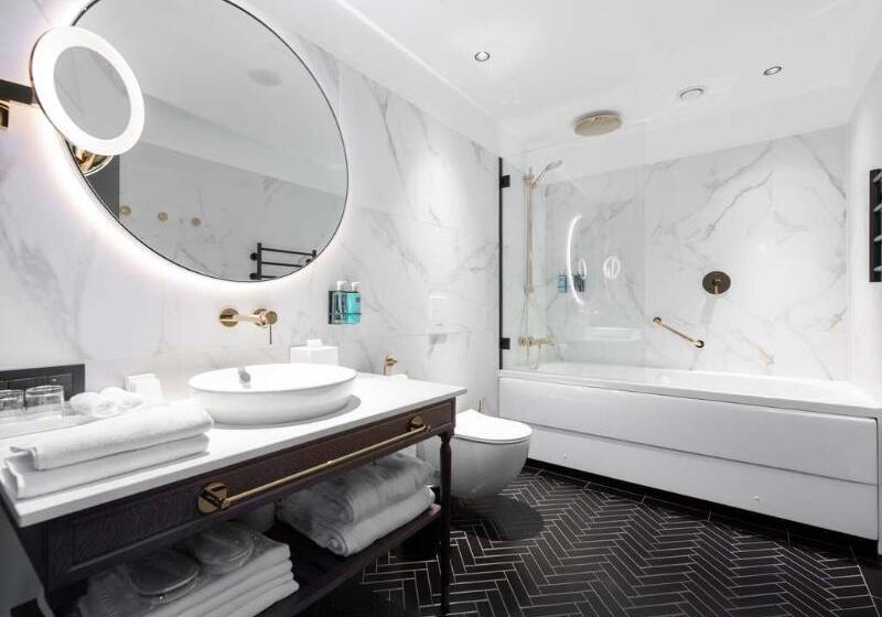 سوئیت با تخت بزرگ, The St. Regis Venice