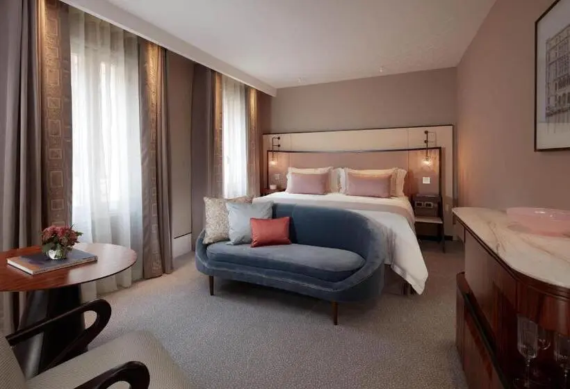 اتاق سوپریور با تخت بزرگ, The St. Regis Venice