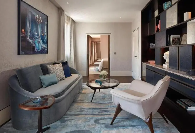 سوئیت با تخت بزرگ, The St. Regis Venice