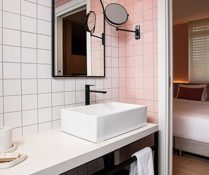 スタンダードルーム, Artist Hotel   An Atlas Boutique