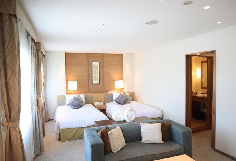 Deluxe Zimmer, Associa Shizuoka