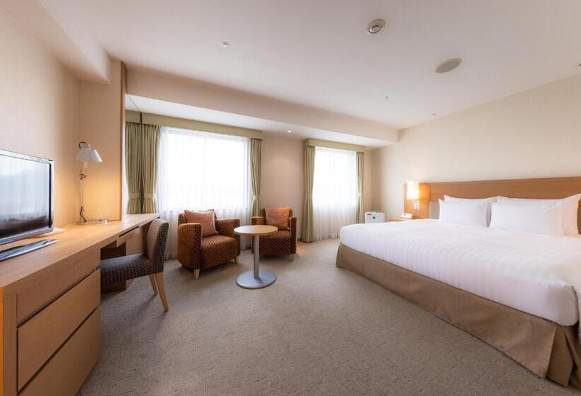 Superior-Zimmer, Associa Shizuoka