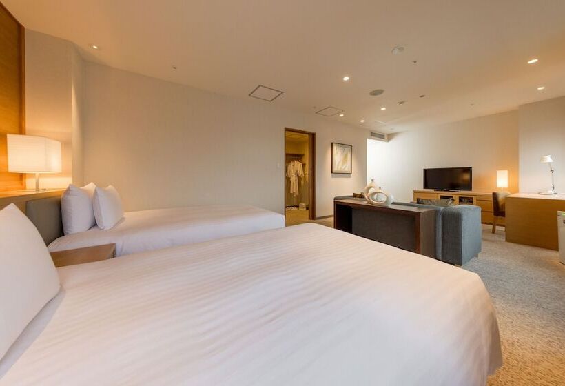 Deluxe Zimmer, Associa Shizuoka