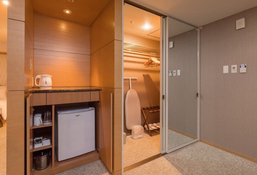 Deluxe Zimmer, Associa Shizuoka