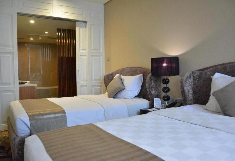 غرفة كلوب, Garden Palace