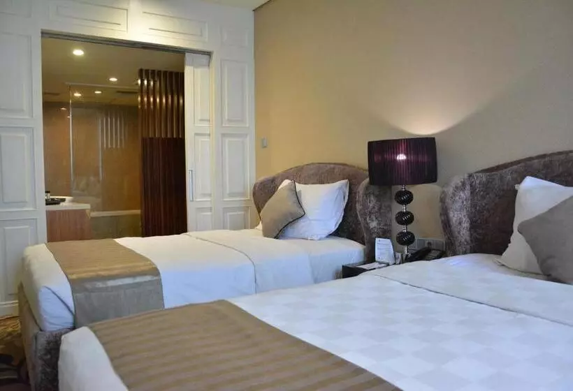 Quarto Club, Garden Palace