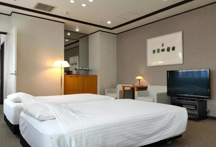 デラックスの４人部屋, Hakodate Royal Seaside Bbh Hotel Group