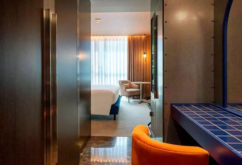 キングサイズベッドのデラックスルーム, Hilton Niseko Village