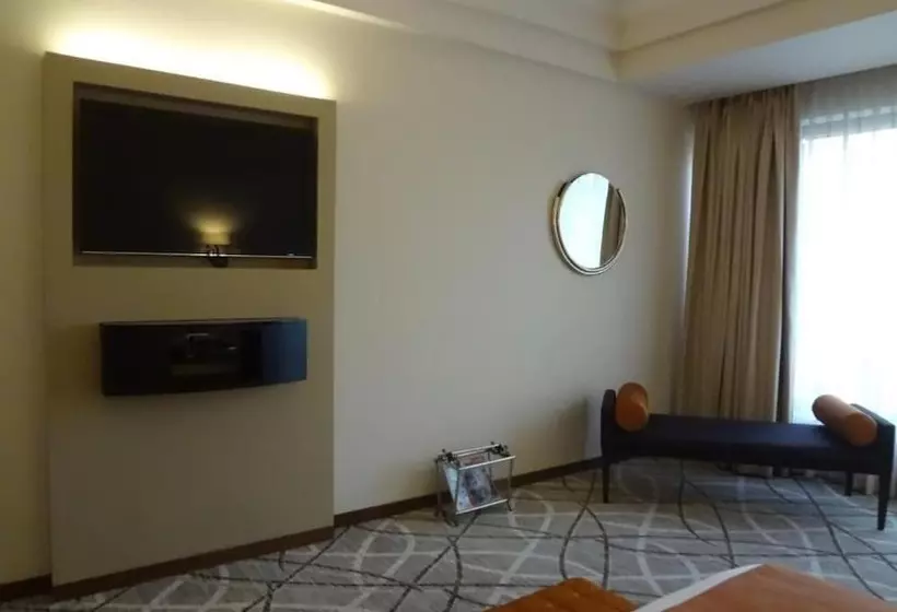 Deluxe-sviitti, Marine Plaza