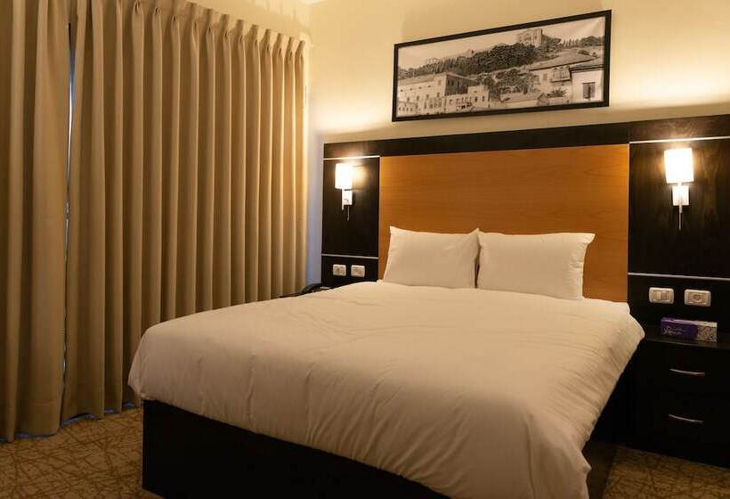 4 Bett Standardzimmer, New Capitol Hotel   Jerusalem