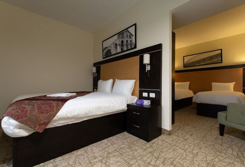 4 Bett Standardzimmer, New Capitol Hotel   Jerusalem