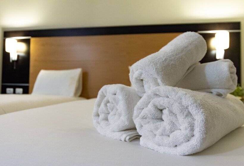 3-Bett-Standardzimmer, New Capitol Hotel   Jerusalem