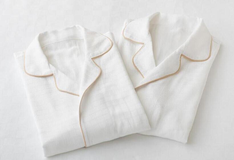 اتاق استاندارد چهار تخته, New Hankyu Kyoto