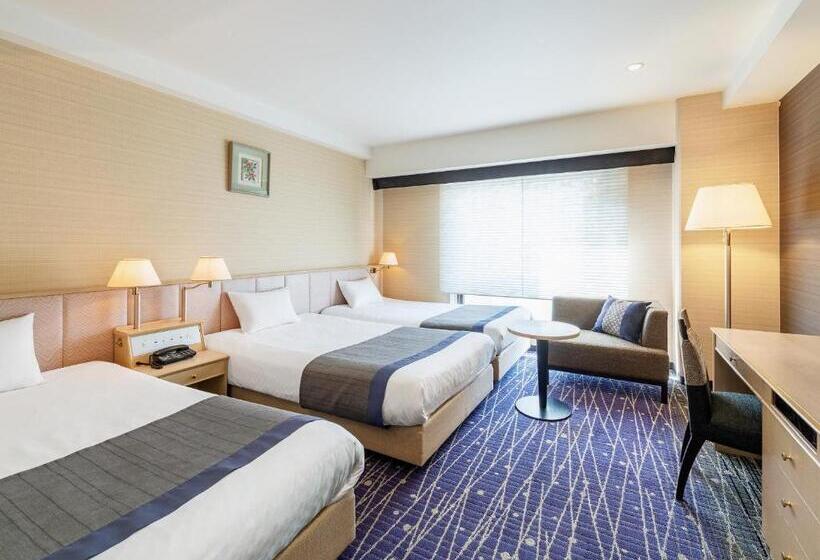 اتاق استاندارد سه نفره, New Hankyu Kyoto