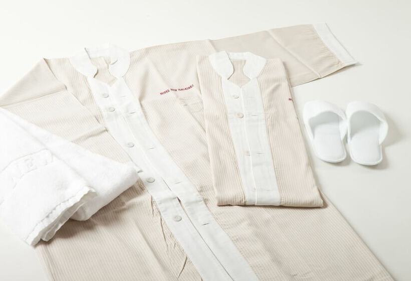 اتاق لوکس, New Nagasaki