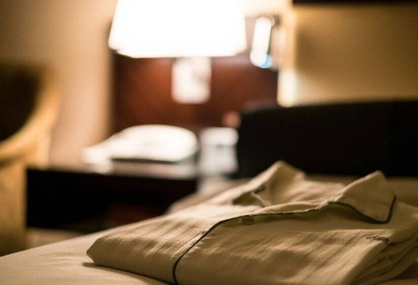 行政房间, New Otani Hakata