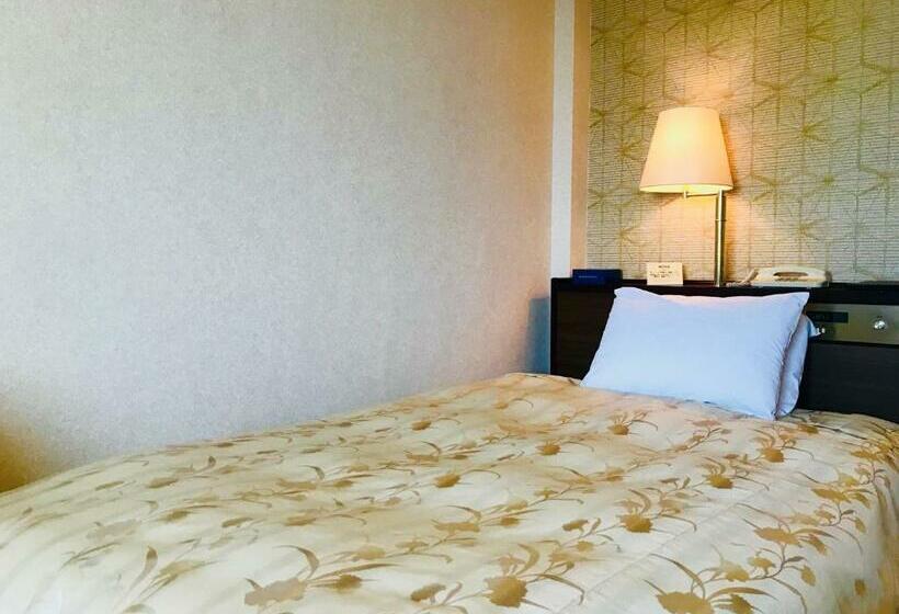 חדר סטנדרט יחיד, Okazaki New Grand