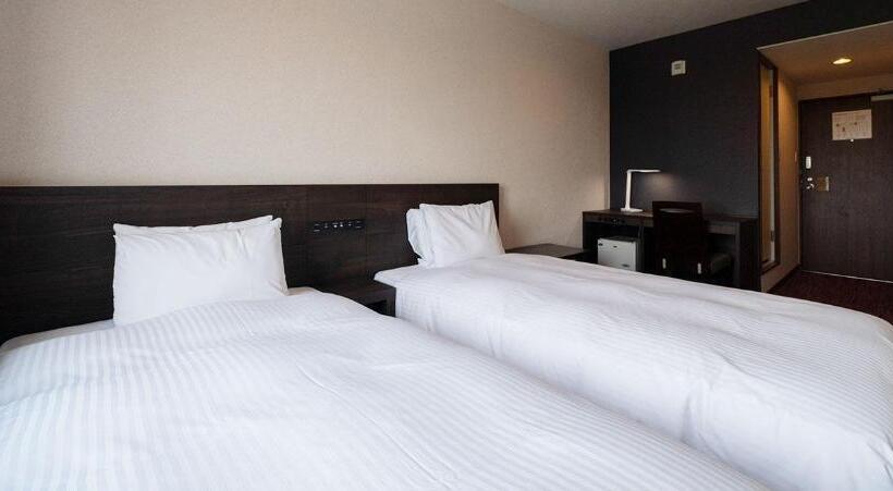 חדר סטנדרט, Okazaki New Grand