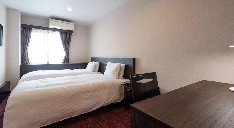 חדר סטנדרט, Okazaki New Grand