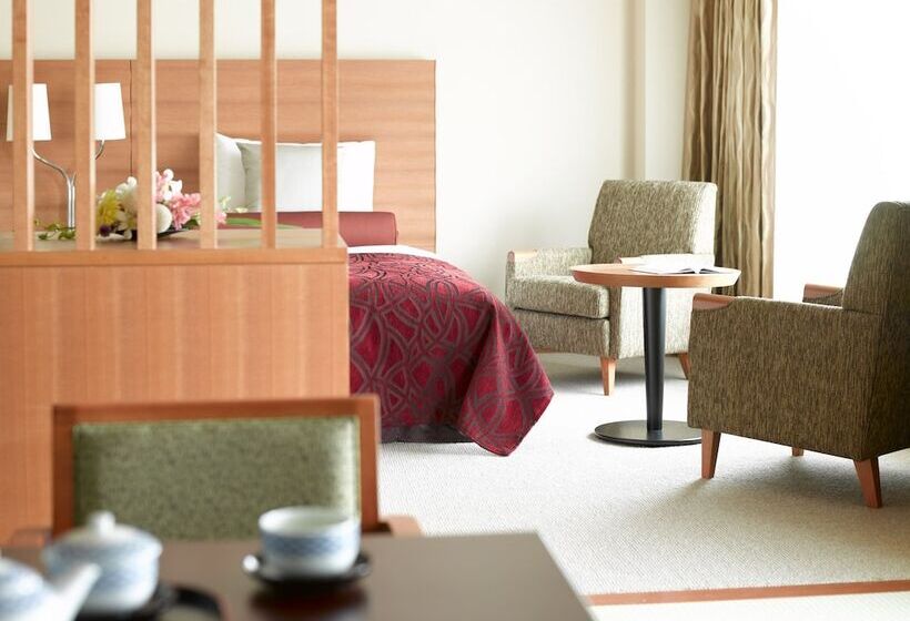 غرفة قياسية, Okura Kobe