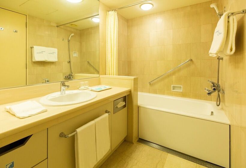 غرفة ديلوكس, Okura Kobe