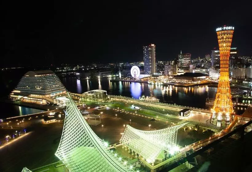اتاق لوکس, Okura Kobe