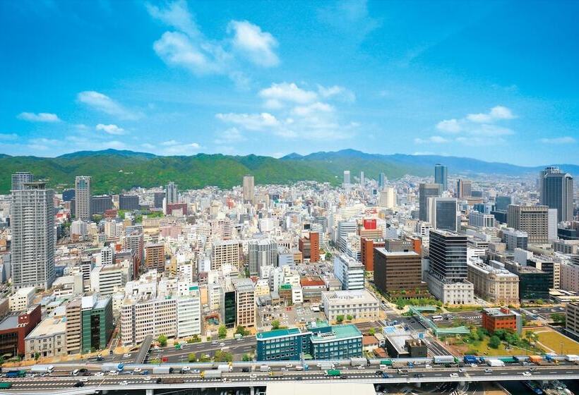 جناح, Okura Kobe