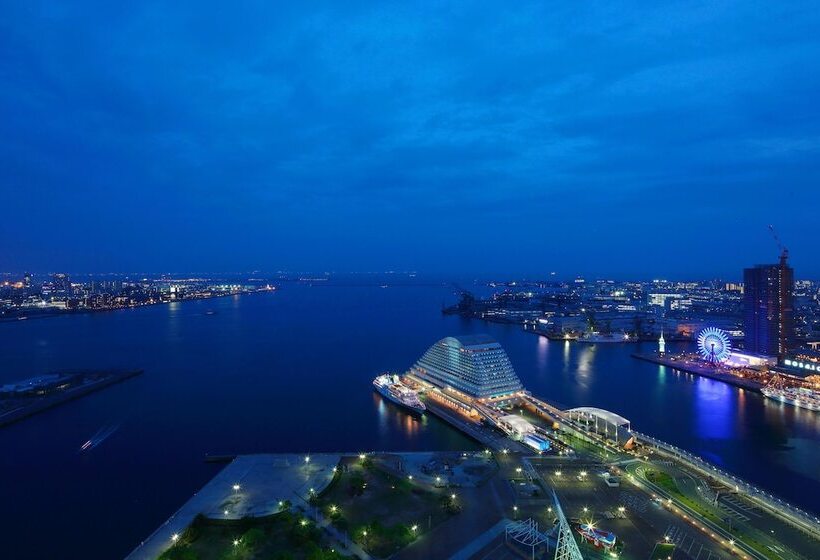 غرفة ديلوكس, Okura Kobe