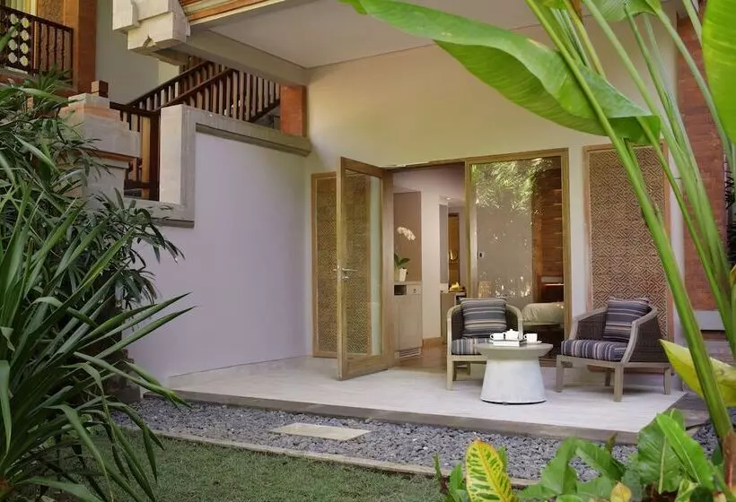 Mökki 1 Makuuhuone, Padma Resort Legian