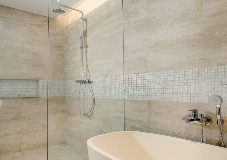 בקתת דלוקס בת חדר 1, Padma Resort Legian