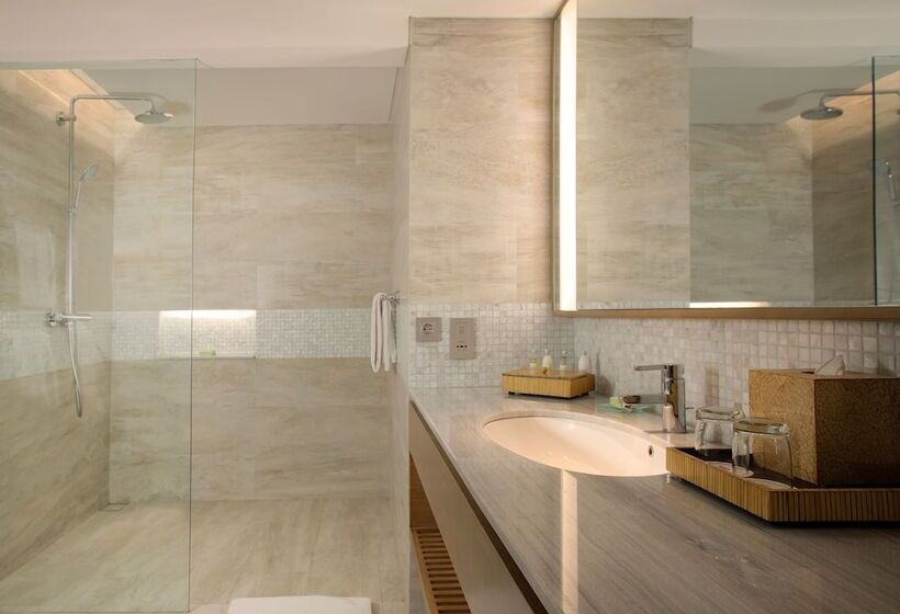 בקתת דלוקס בת חדר 1, Padma Resort Legian