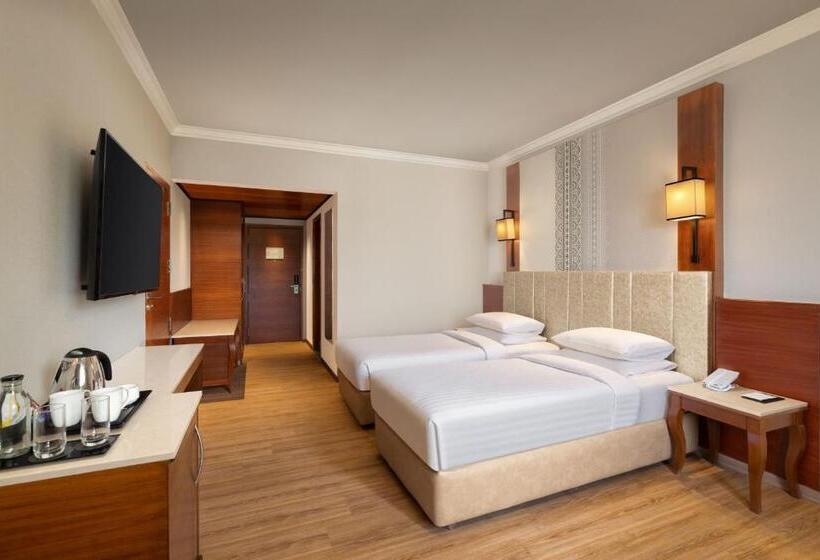 带城市景观的标准间, Courtyard By Marriott Tiruchirappalli