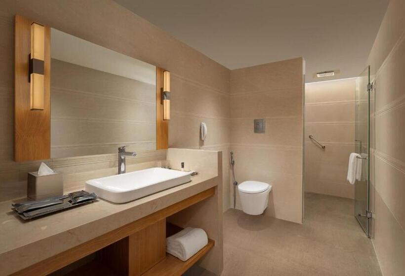 Полулюкс Кровать Кинг, Courtyard By Marriott Tiruchirappalli